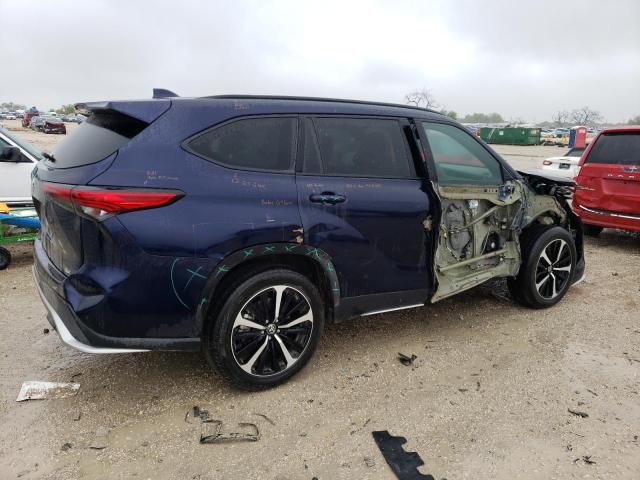 Photo 3 from auction – 2022 TOYOTA HIGHLANDER with VIN 5TDLZRAH9NS133758