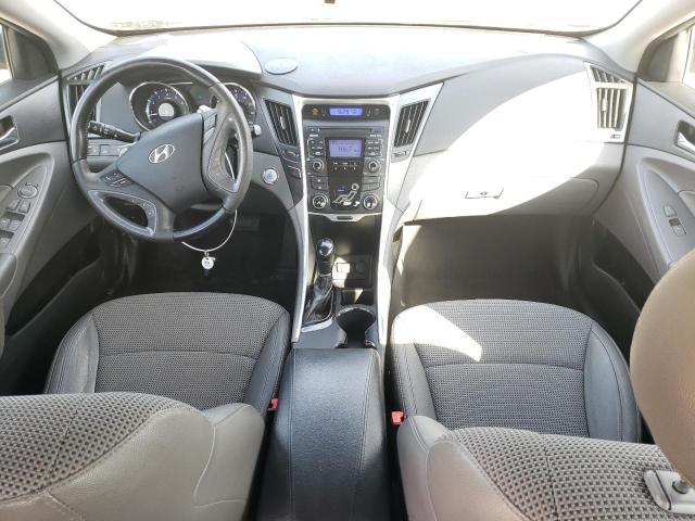 Photo 8 from auction – 2011 HYUNDAI SONATA SE with VIN 5NPEC4ACXBH238294