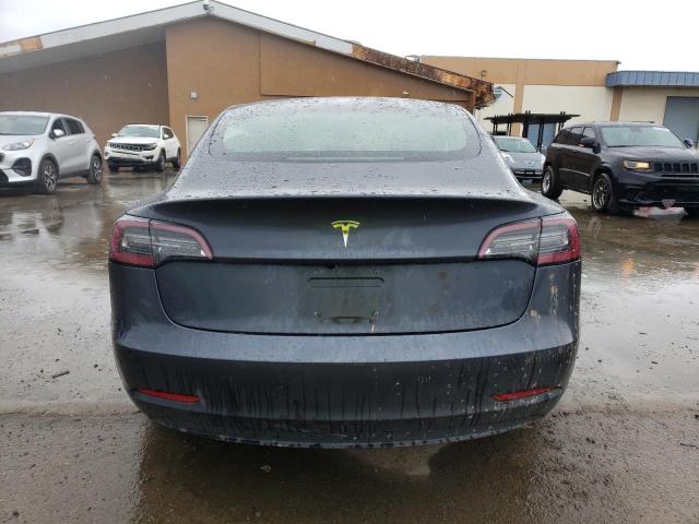 Photo 6 from auction – 2018 TESLA MODEL 3 with VIN 5YJ3E1EA8JF047060