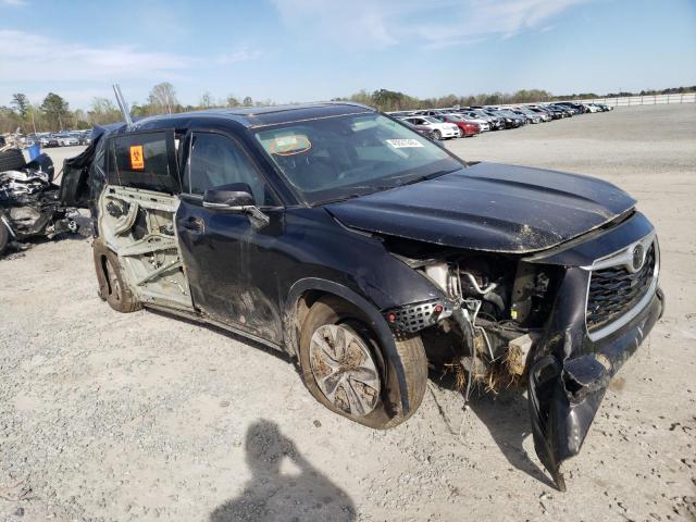 Photo 4 from auction – 2021 TOYOTA HIGHLANDER with VIN 5TDGZRBH8MS118120