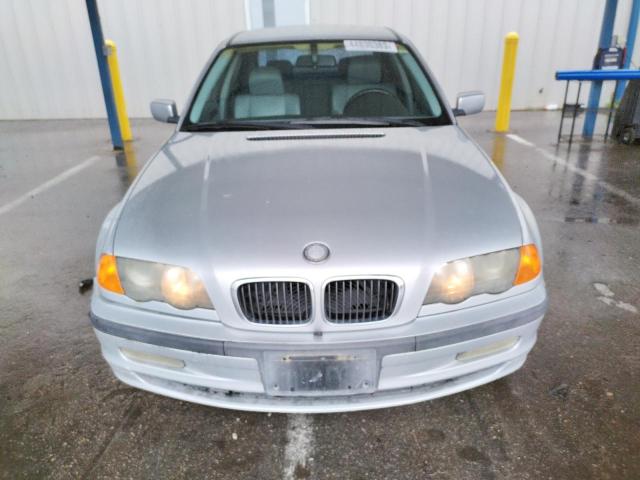 Photo 5 from auction – 2000 BMW 323 I with VIN WBAAM3346YFP79404