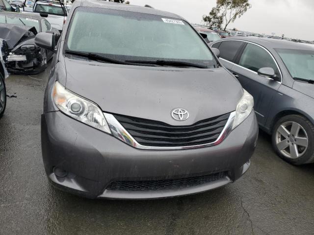 Photo 5 from auction – 2011 TOYOTA SIENNA LE with VIN 5TDKK3DC1BS109365
