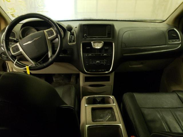 Photo 8 from auction – 2013 CHRYSLER TOWN & COU with VIN 2C4RC1BG6DR722115