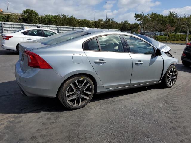 Photo 3 from auction – 2018 VOLVO S60 DYNAMI with VIN YV126MFL5J2458052