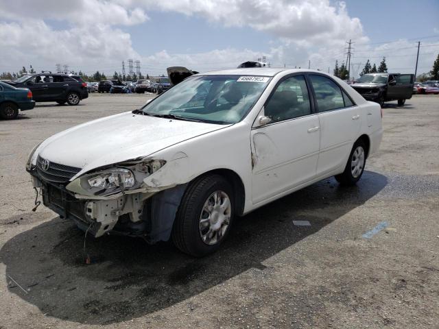 TOYOTA CAMRY LE 2004 with VIN 4T1BE32KX4U365936 - Photo from auction