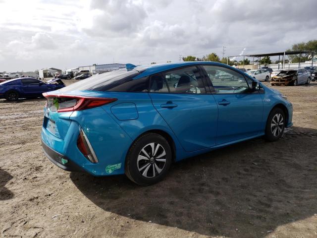 Photo 3 from auction – 2017 TOYOTA PRIUS PRIM with VIN JTDKARFP1H3041181