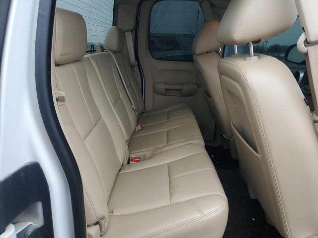 Photo 10 from auction – 2011 GMC SIERRA K15 with VIN 1GTR2VE39BZ447202