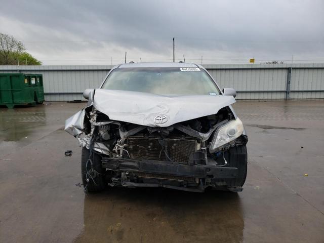 Photo 5 from auction – 2014 TOYOTA SIENNA LE with VIN 5TDKK3DC8ES441324