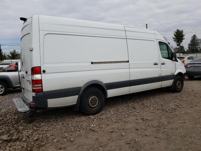 Photo 3 from auction – 2014 MERCEDES-BENZ SPRINTER 2 with VIN WD3PE8DC2E5869500