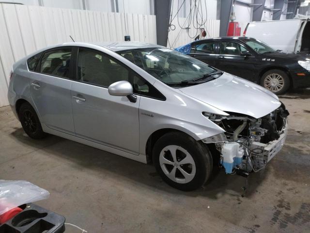 Photo 4 from auction – 2015 TOYOTA PRIUS with VIN JTDKN3DU4F0434021