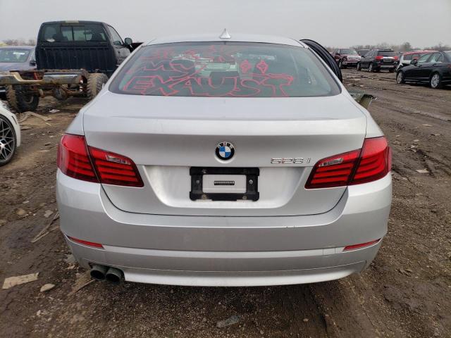 Zdjęcie 6 z aukcji – 2011 BMW 528 I z VIN WBAFR1C54BC739500