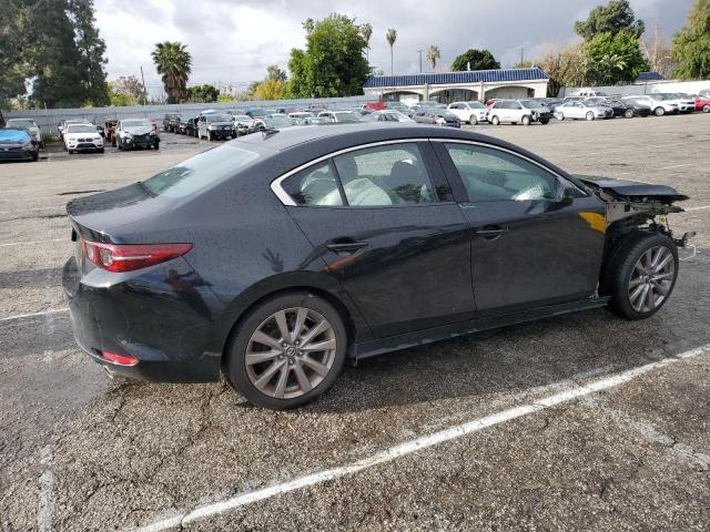 Photo 3 from auction – 2019 MAZDA 3 PREMIUM with VIN 3MZBPAEM2KM104315