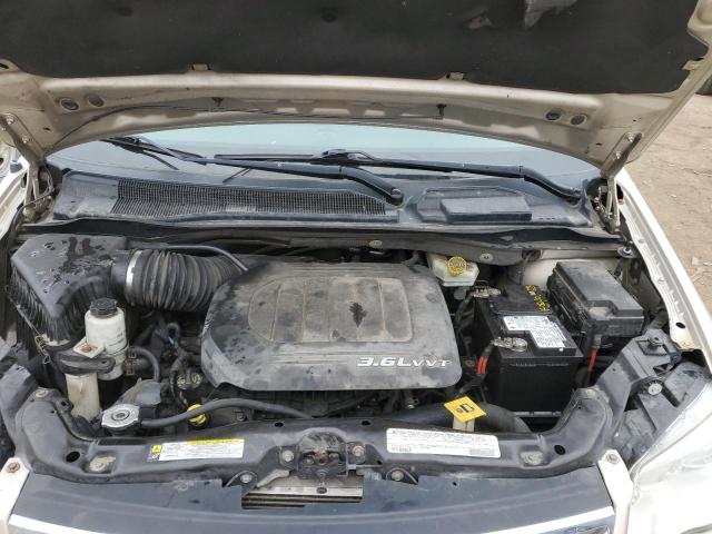 Photo 12 from auction – 2012 CHRYSLER TOWN & COU with VIN 2C4RC1CG4CR413935