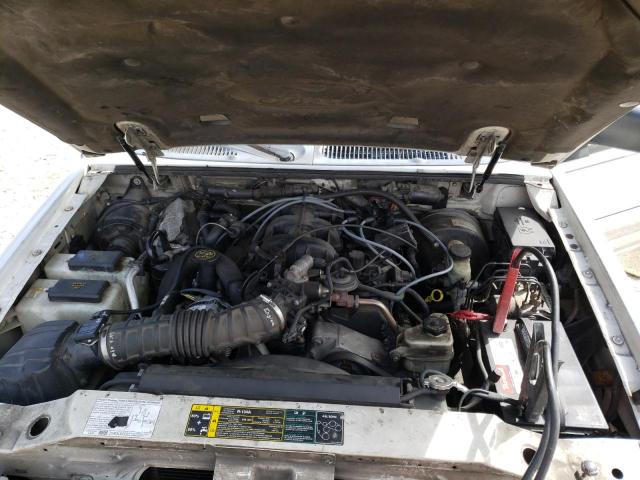 Photo 11 from auction – 2004 FORD EXPLORER S with VIN 1FMZU77K94UC04270