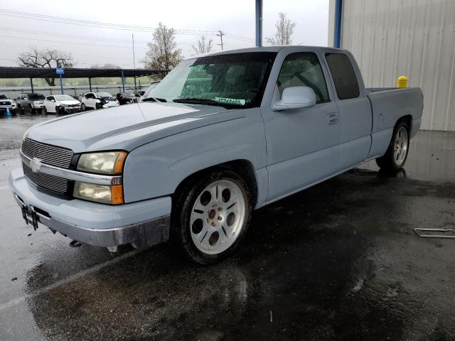 CHEVROLET SILVERADO 2003 with VIN 1GCEC19V83Z141805 - Photo from auction