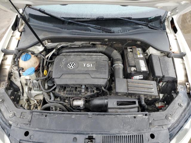 Photo 11 from auction – 2014 VOLKSWAGEN PASSAT S with VIN 1VWAT7A34EC020980