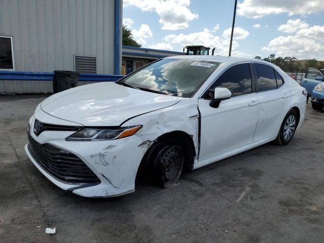 TOYOTA CAMRY LE 2020 with VIN 4T1C31AK5LU524358 - Photo from auction