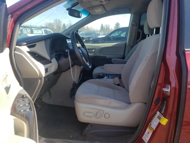 Photo 7 from auction – 2017 TOYOTA SIENNA LE with VIN 5TDKZ3DC9HS893637