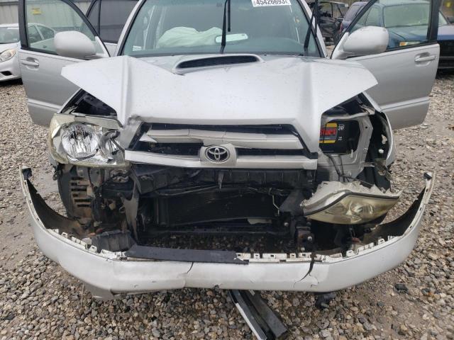 Photo 11 from auction – 2004 TOYOTA 4RUNNER SR with VIN JTEZT14R540016435