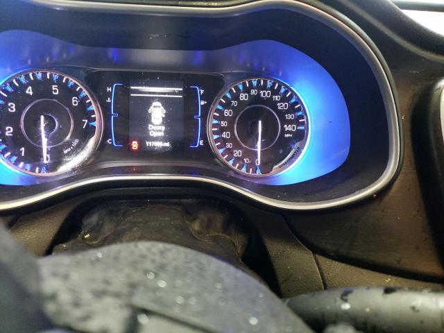 Photo 9 from auction – 2015 CHRYSLER 200 LIMITE with VIN 1C3CCCAB3FN738655