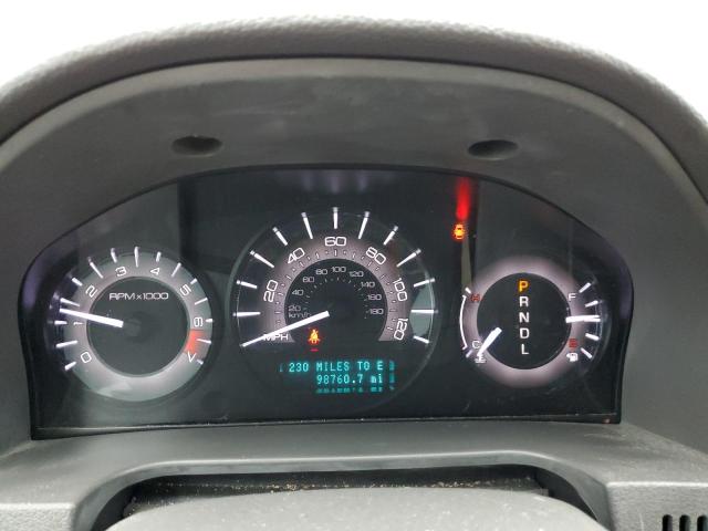 Zdjęcie 9 z aukcji – 2011 MERCURY MILAN z VIN 3MEHM0HA6BR600298