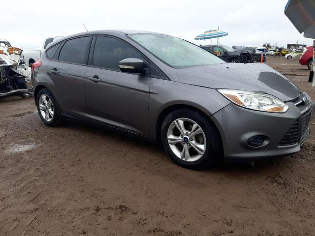 Foto 4 de la subasta – 2014 FORD FOCUS SE con VIN 1FADP3K22EL374893