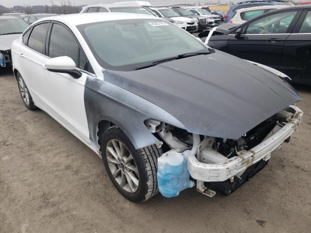 Photo 4 from auction – 2017 FORD FUSION SE with VIN 3FA6P0HD4HR195812