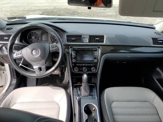 Photo 8 from auction – 2015 VOLKSWAGEN PASSAT SE with VIN 1VWBT7A33FC097216