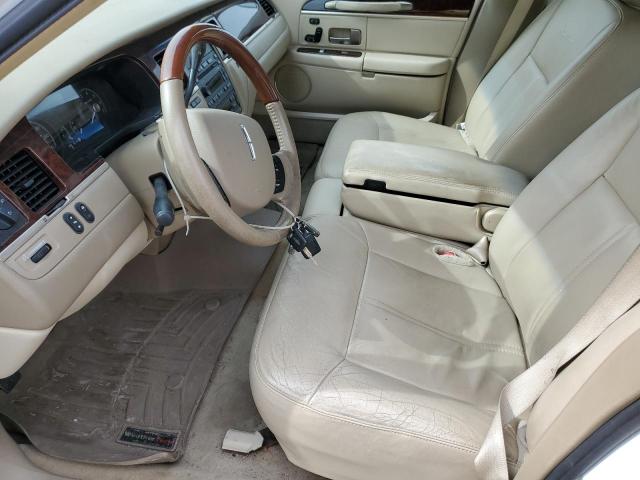 Photo 7 from auction – 2011 LINCOLN TOWN CAR S with VIN 2LNBL8CV0BX764677