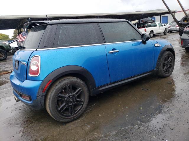 Photo 3 from auction – 2011 MINI COOPER S with VIN WMWSV3C50BTY12092