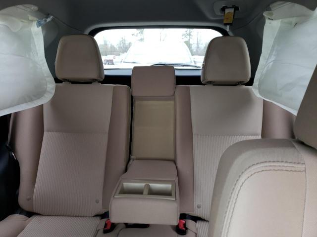 Photo 10 from auction – 2015 TOYOTA RAV4 XLE with VIN JTMRFREV7FJ019548