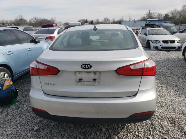 Photo 6 from auction – 2016 KIA FORTE LX with VIN KNAFK4A64G5572956