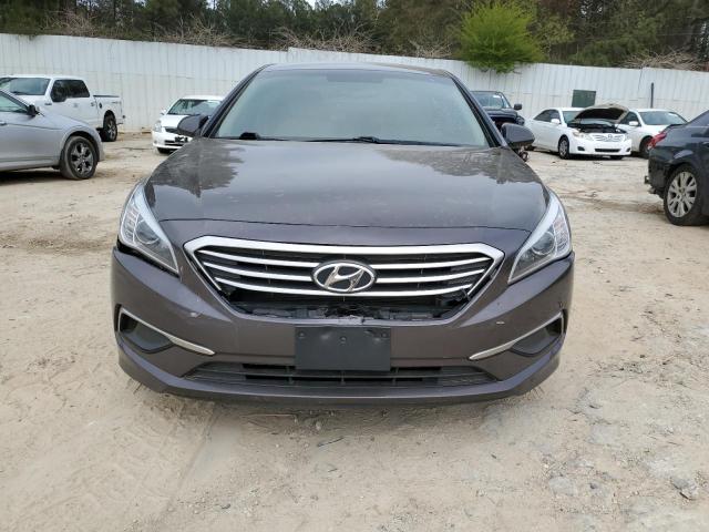 Photo 5 from auction – 2017 HYUNDAI SONATA SE with VIN 5NPE24AF5HH515682