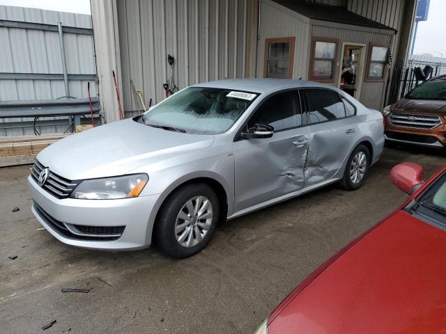 VOLKSWAGEN PASSAT S 2015 with VIN 1VWAT7A38FC018716 - Photo from auction
