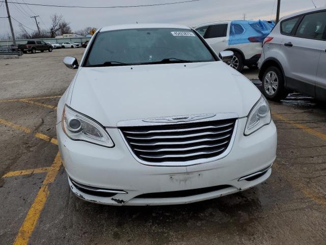 Photo 5 from auction – 2013 CHRYSLER 200 LIMITE with VIN 1C3CCBCG3DN573335