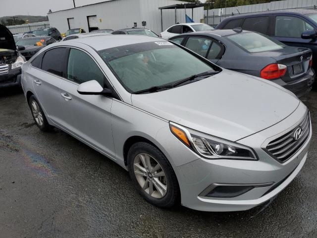 Photo 4 from auction – 2017 HYUNDAI SONATA SE with VIN 5NPE24AF0HH458386