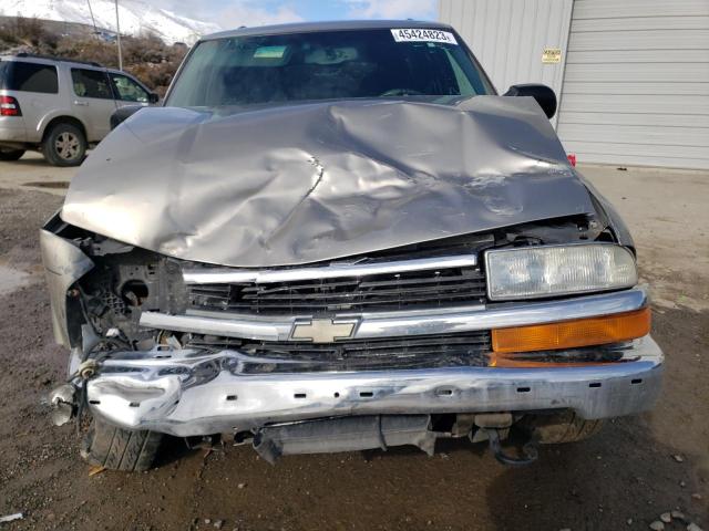 Photo 5 from auction – 2001 CHEVROLET BLAZER with VIN 1GNDT13W812148036