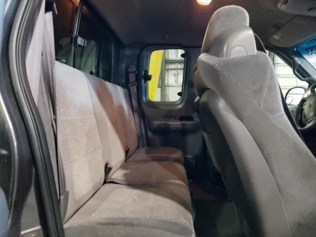 Photo 10 from auction – 2002 FORD F150 with VIN 1FTRX17L52NA19853