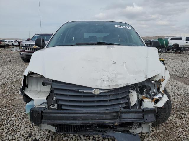Photo 5 from auction – 2006 CHRYSLER TOWN & COU with VIN 1A4GP45R56B705182