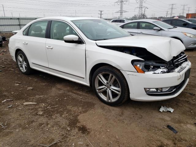 Photo 4 from auction – 2015 VOLKSWAGEN PASSAT SEL with VIN 1VWCT7A31FC035592