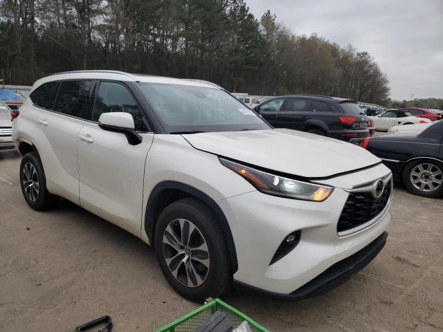 Photo 4 from auction – 2021 TOYOTA HIGHLANDER with VIN 5TDGZRAH2MS520958