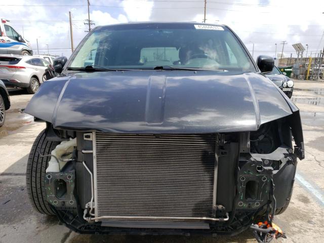 Photo 5 from auction – 2013 CHRYSLER TOWN & COU with VIN 2C4RC1BG7DR573388