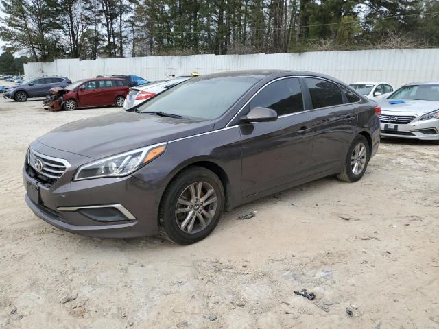 HYUNDAI SONATA SE 2017 with VIN 5NPE24AF5HH515682 - Photo from auction