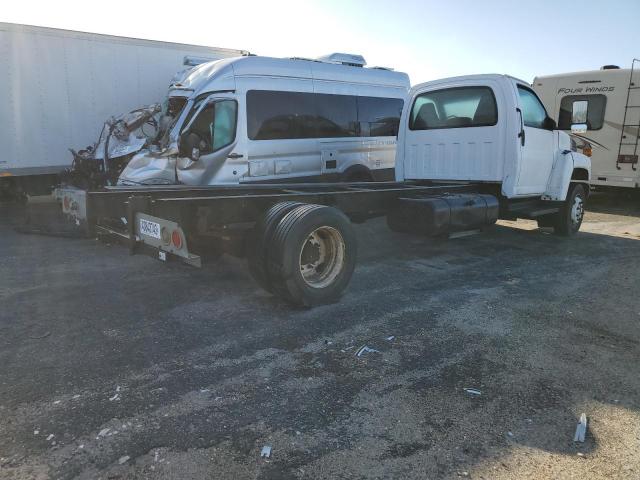 Photo 3 from auction – 2005 GMC C5500 C5C0 with VIN 1GDG5C1EX5F907754