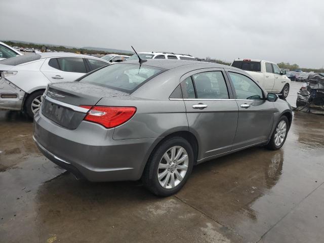 Photo 3 from auction – 2013 CHRYSLER 200 LIMITE with VIN 1C3CCBCG4DN610036