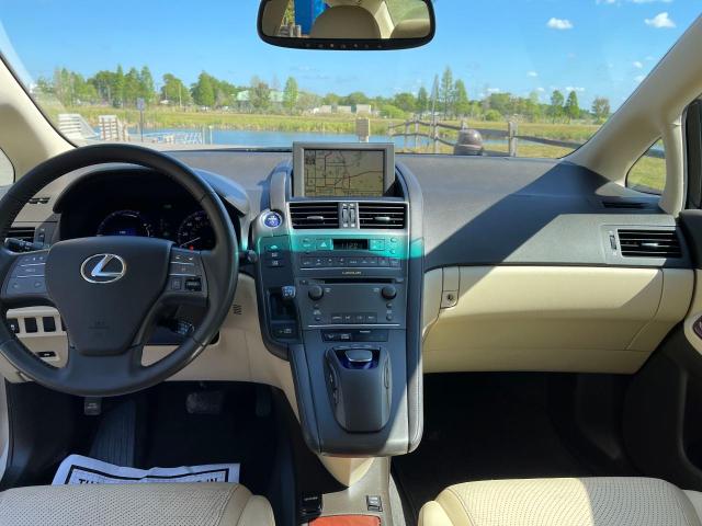 Photo 9 from auction – 2010 LEXUS HS 250H with VIN JTHBB1BA0A2026293