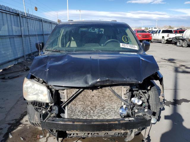 Photo 5 from auction – 2016 CHRYSLER TOWN & COU with VIN 2C4RC1BG7GR279736
