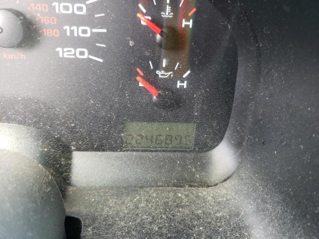 Photo 9 from auction – 2005 FORD F150 with VIN 1FTRX12555FB56461