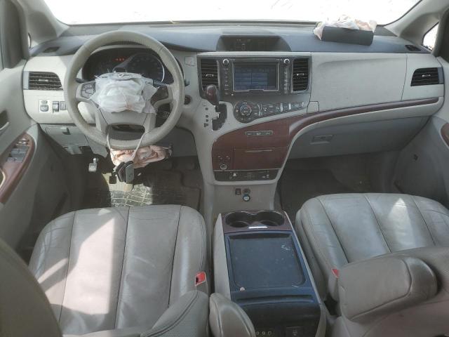 Photo 8 from auction – 2011 TOYOTA SIENNA XLE with VIN 5TDYK3DC7BS020653