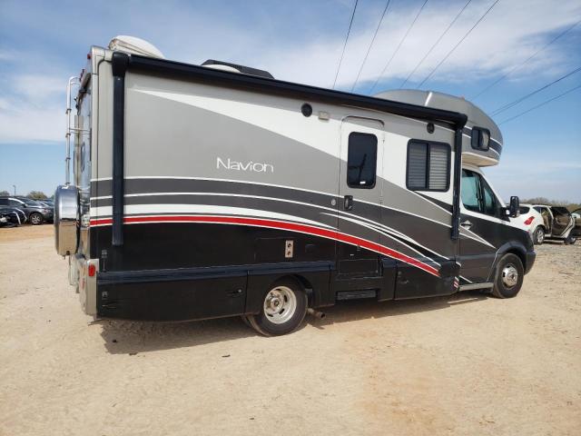 Photo 3 from auction – 2010 WINNEBAGO NAVION with VIN WDXPF445889365424